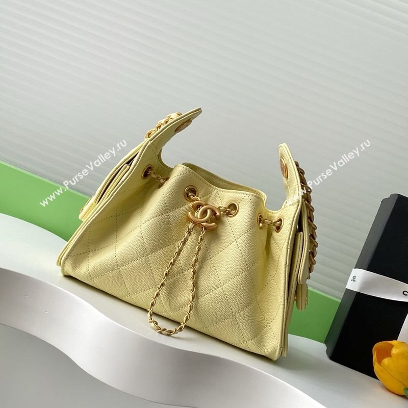 Chanel 25 Mini Hobo Handbag in Grained Calfskin Light Yellow 2025 AS5631 (yezi-250702083)