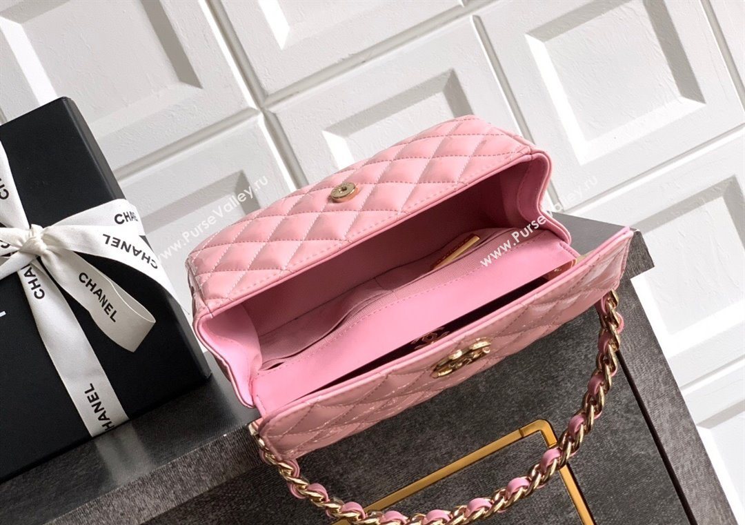 Chanel Patent Calfskin Mini Flap Bag with Top Handle Bag Light Pink 2025 0702 (yezi-250702050)