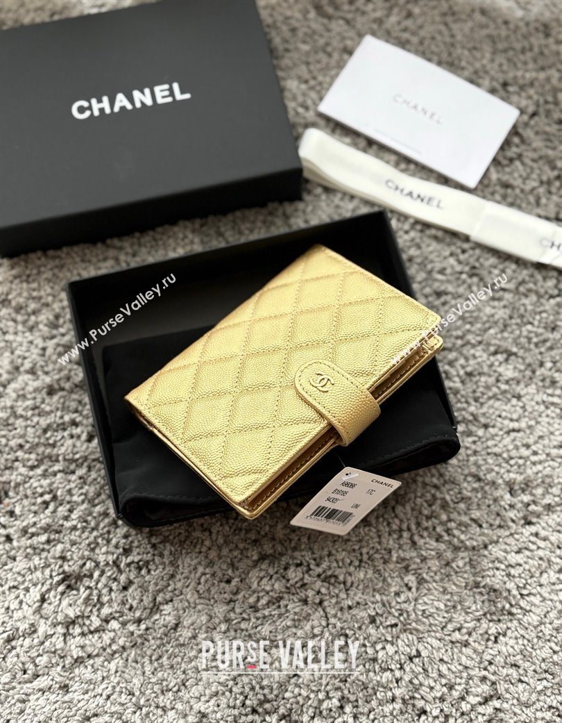 Chanel Grained Calfskin Passport Cover Gold-Tone 2025 A3658 (yezi-250702060)