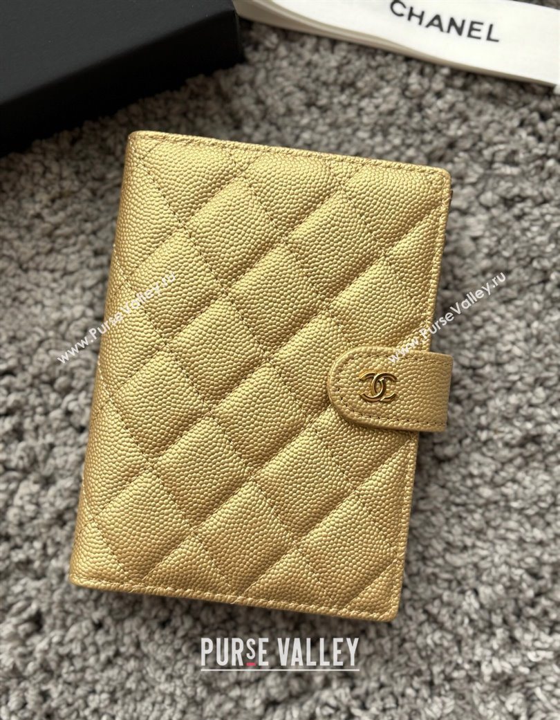 Chanel Grained Calfskin Passport Cover Gold-Tone 2025 A3658 (yezi-250702060)