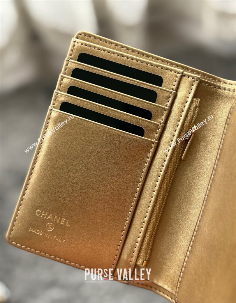 Chanel Grained Calfskin Passport Cover Gold-Tone 2025 A3658 (yezi-250702060)