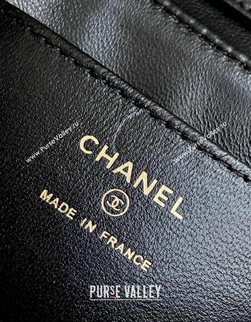 Chanel Suede Lambskin Phone Holder with Strap Black2 2025 AP4677 (yezi-250703053)
