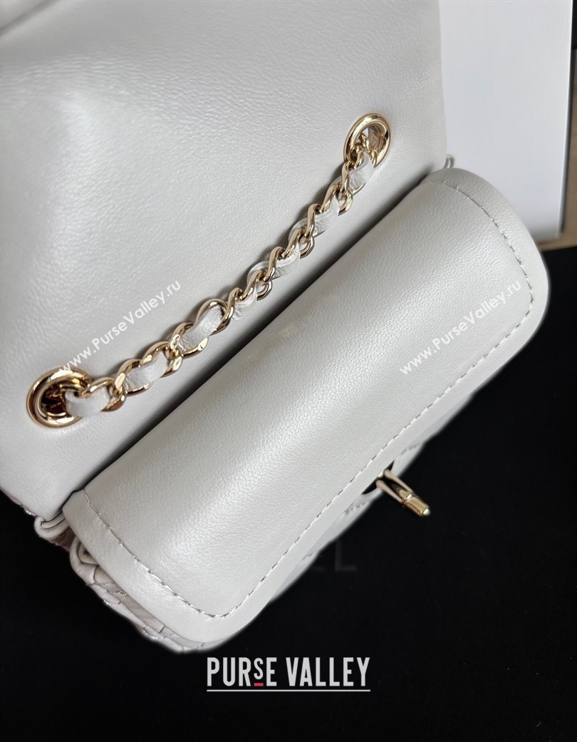 Chanel Lambskin Classic Mini Bag with hook and Heart Charm Light Grey 2025 AP4760 (yezi-250703047)