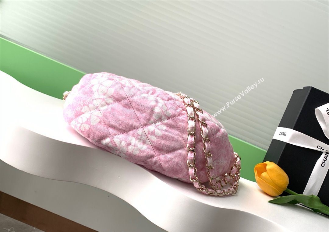 Chanel Printed Denim Large Hobo Bag Light Pink/White 2025 AS5431 (yezi-250702087)