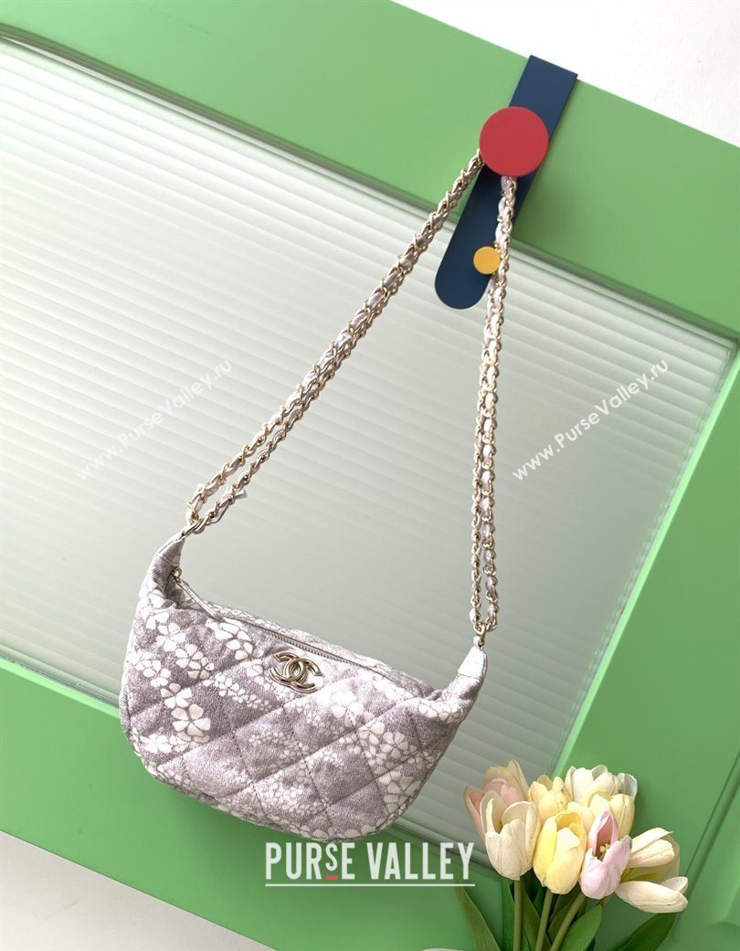Chanel Printed Denim Large Hobo Bag Grey/White 2025 AS5431 (yezi-250702088)