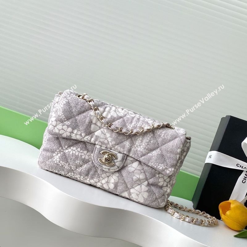 Chanel Printed Denim Flap Bag Grey/White 2025 AS5454 (yezi-250702090)