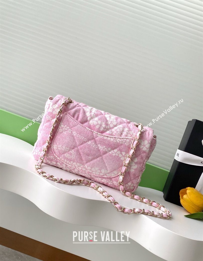 Chanel Printed Denim Flap Bag Pink/White 2025 AS5454 (yezi-250702091)