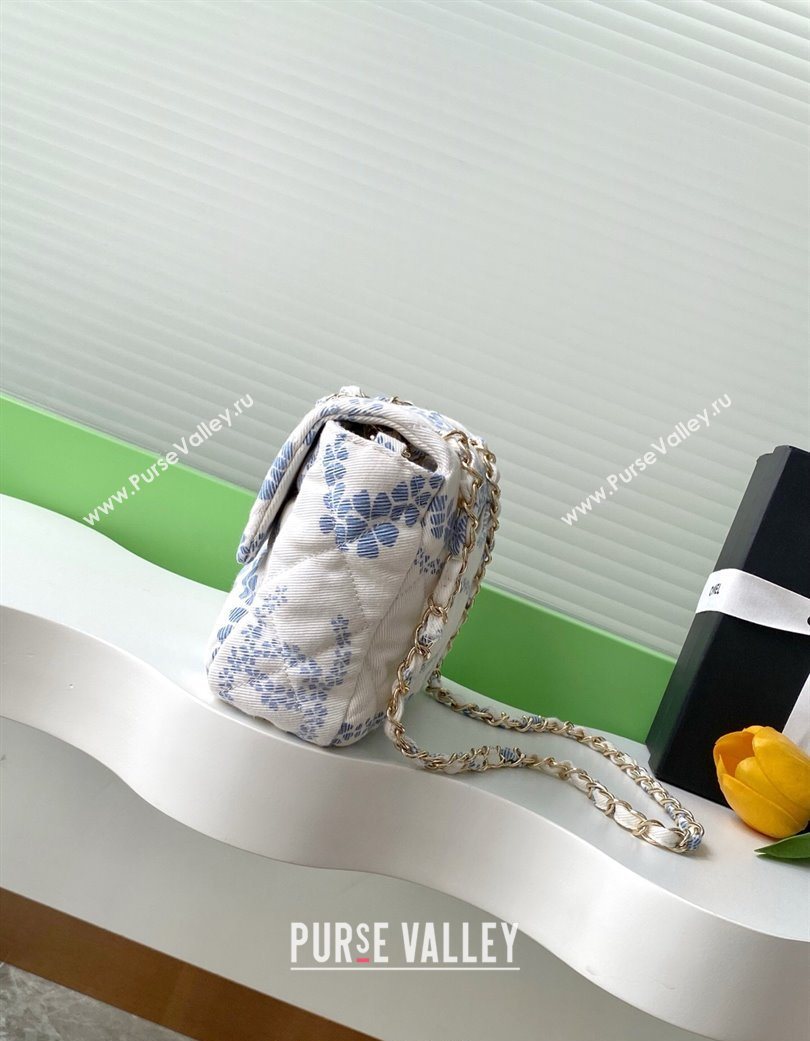 Chanel Printed Denim Flap Bag White/Blue 2025 AS5454 (yezi-250702092)