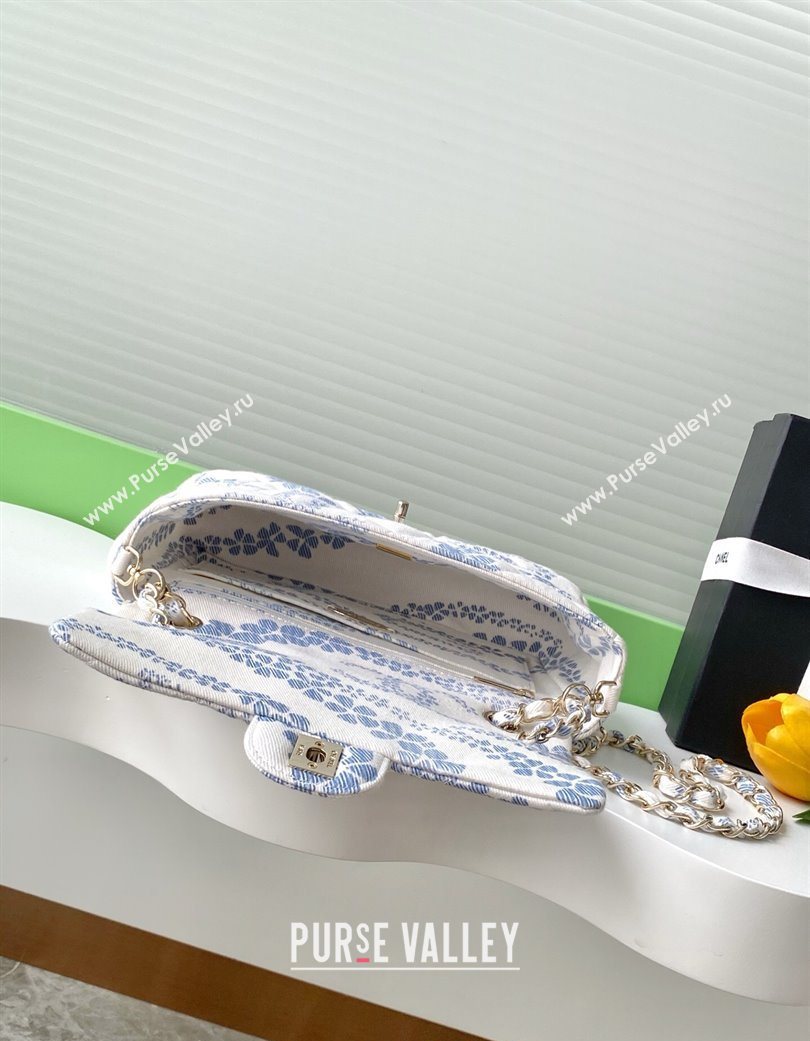 Chanel Printed Denim Flap Bag White/Blue 2025 AS5454 (yezi-250702092)