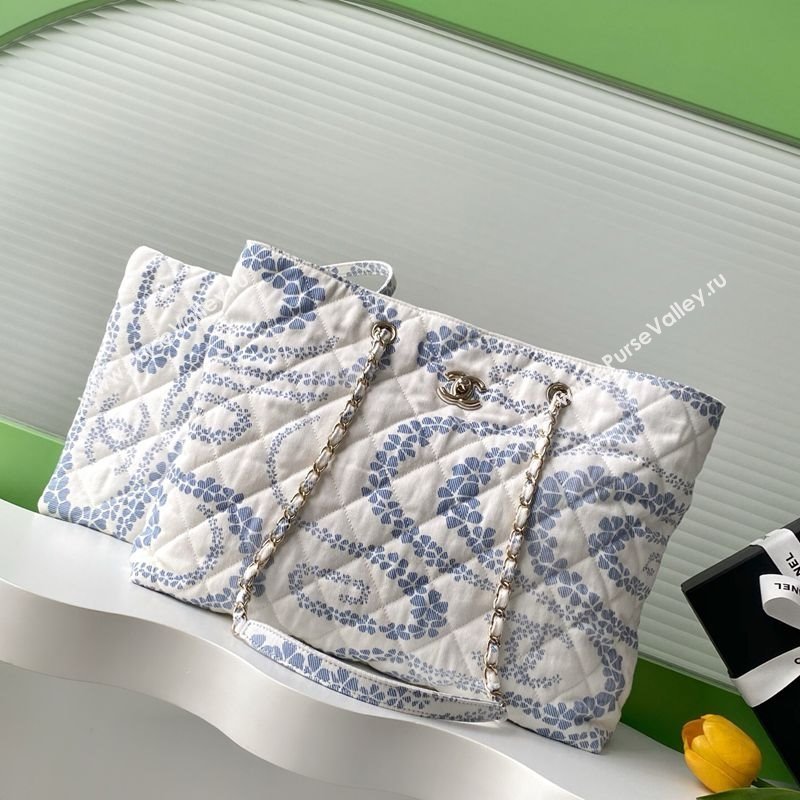 Chanel Printed Denim Shopping Bag White/Blue 2025 AS5429 (yezi-250702095)