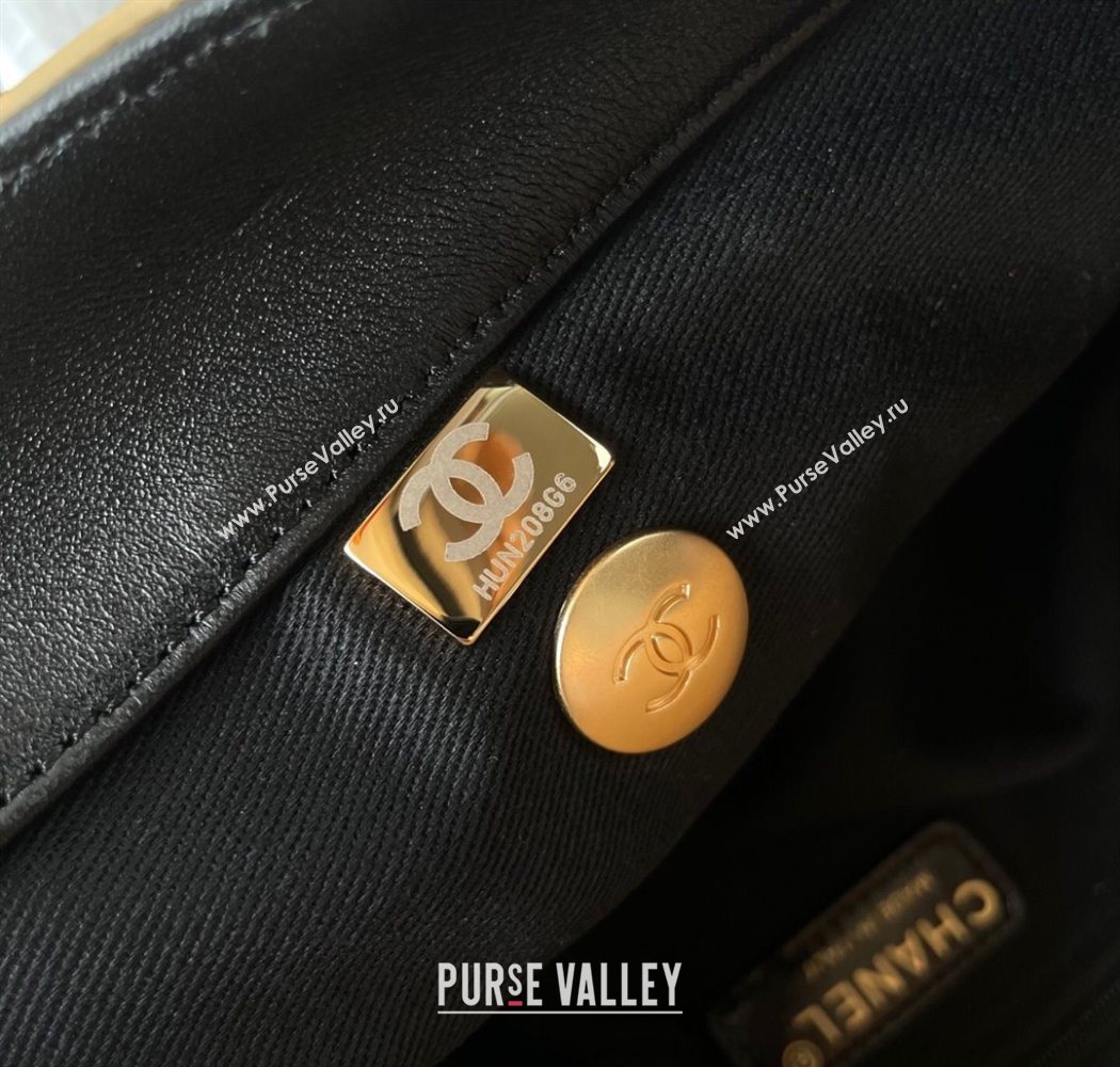 Chanel Suede Lambskin Large Flap Bag with Top Handle Beige/Black 2025 AS5637 (yezi-250703009)