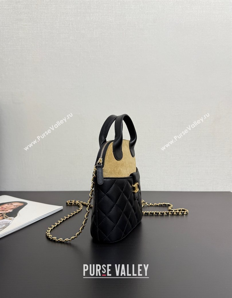 Chanel Suede Lambskin Clutch with Chain Beige/Black 2025 AP4742 (yezi-250703056)