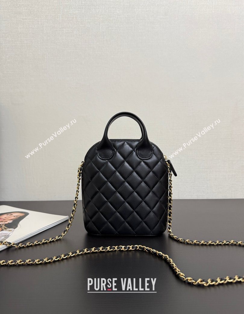 Chanel Suede Lambskin Clutch with Chain Beige/Black 2025 AP4742 (yezi-250703056)