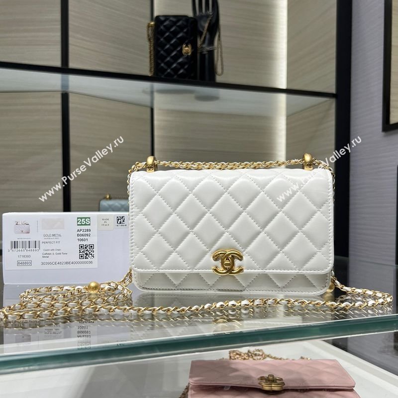 Chanel Shiny Calfskin Wallet On Chain WOC White 2025 AP2289 (yezi-2508110077)