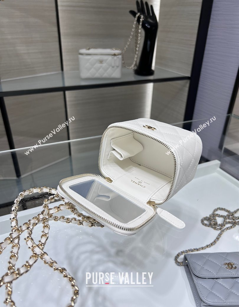 Chanel Grained Shiny Calfskin Classic Small Vanity with Chain White 2025 AP1340 (yezi-250812085)