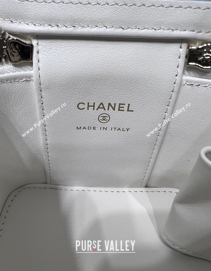 Chanel Grained Shiny Calfskin Classic Small Vanity with Chain White 2025 AP1340 (yezi-250812085)
