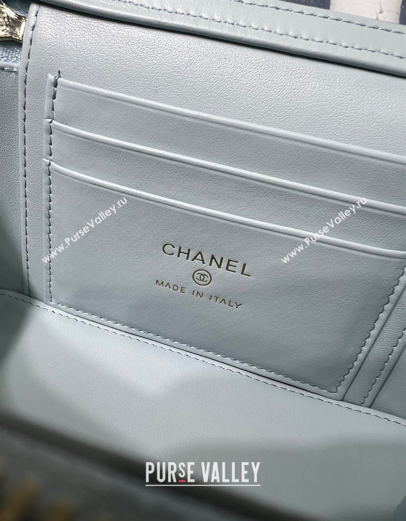 Chanel Grained Shiny Calfskin Classic Large Vanity with Chain Light Blue 2025 AP1341 (yezi-250812089)