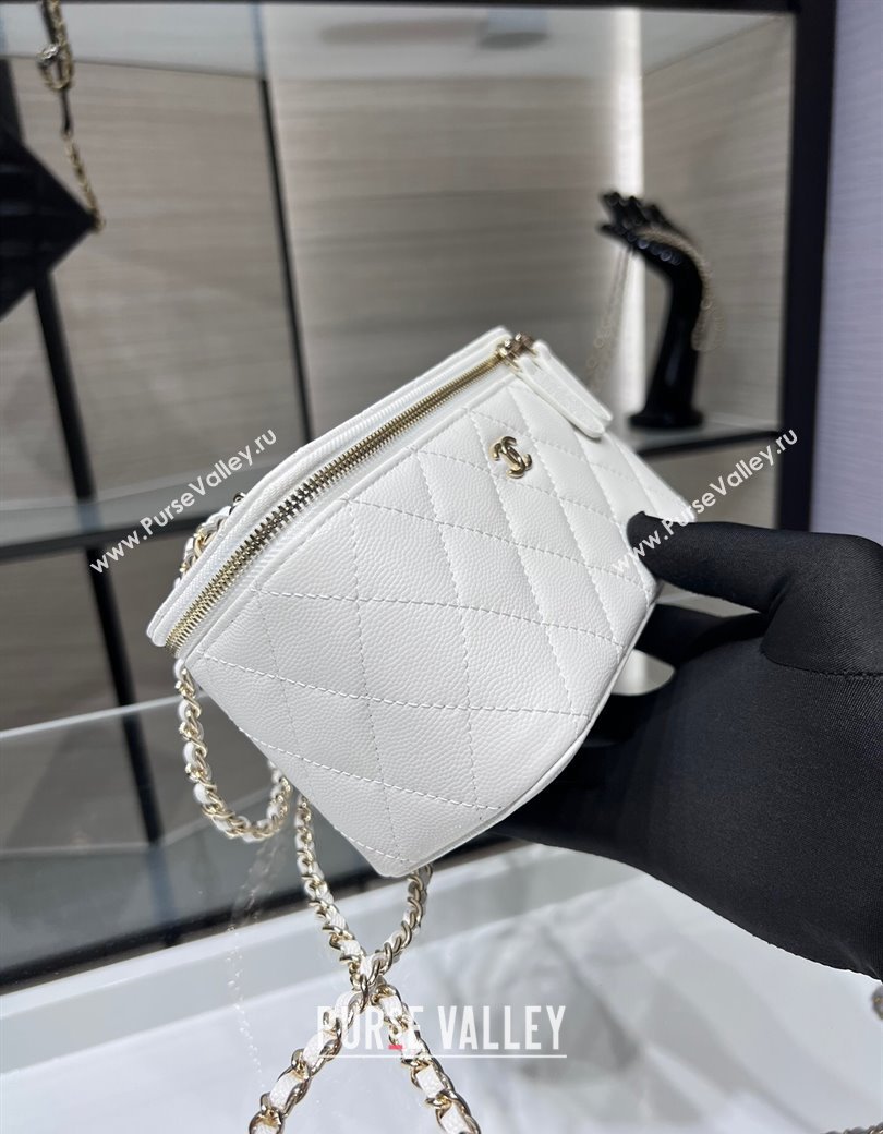 Chanel Grained Shiny Calfskin Classic Large Vanity with Chain White 2025 AP1341 (yezi-250812090)