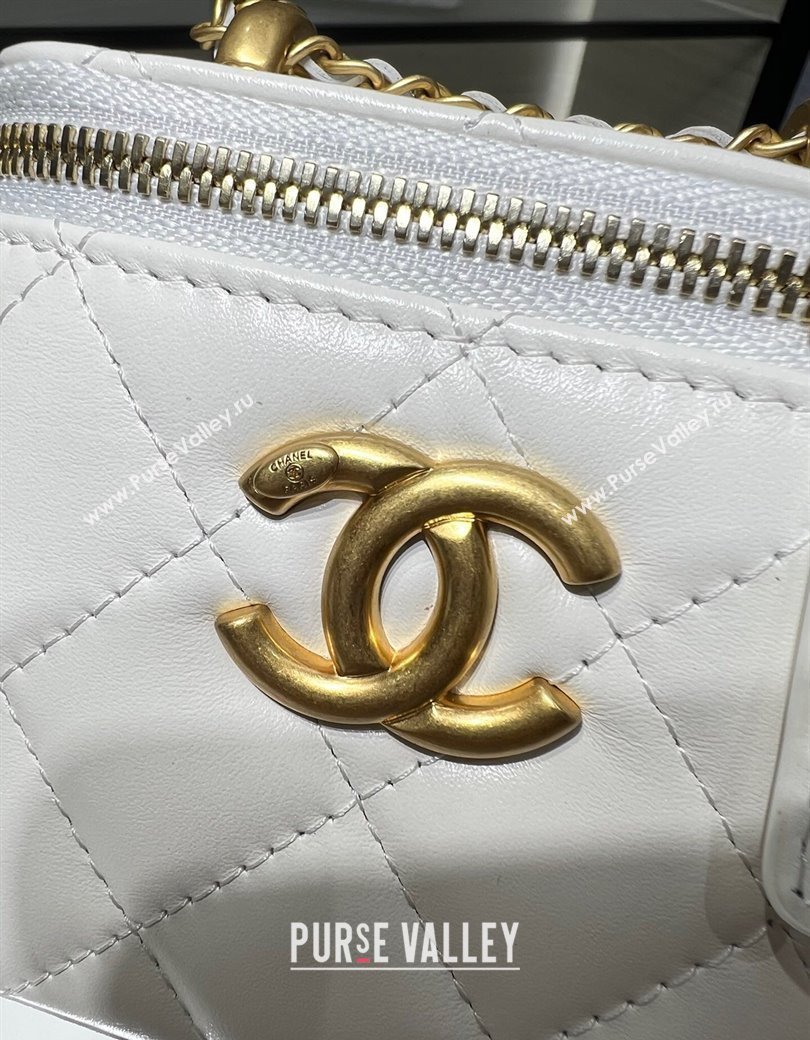 Chanel Shiny Calfskin Small Vanity with Ball Chain White 2025 AP2292 (yezi-250812092)
