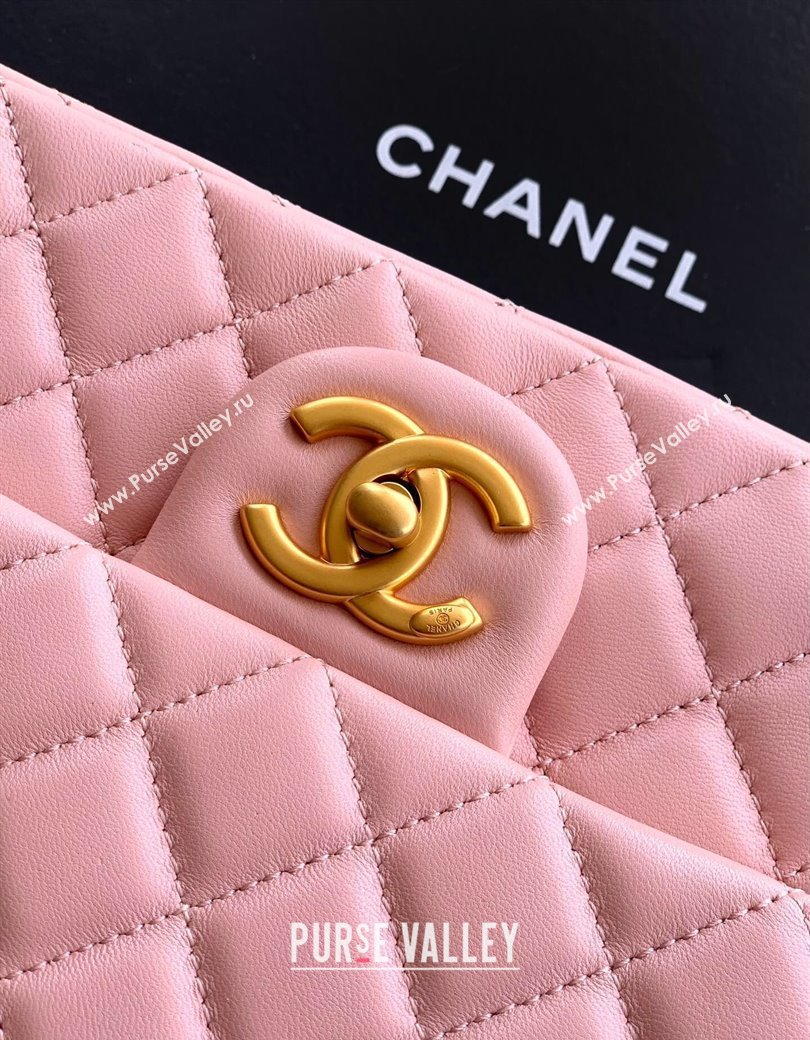 Chanel Shiny Lambskin Leather Flap Bag with CC Chain AS5756 Light Pink 2025 (yezi-2508110096)