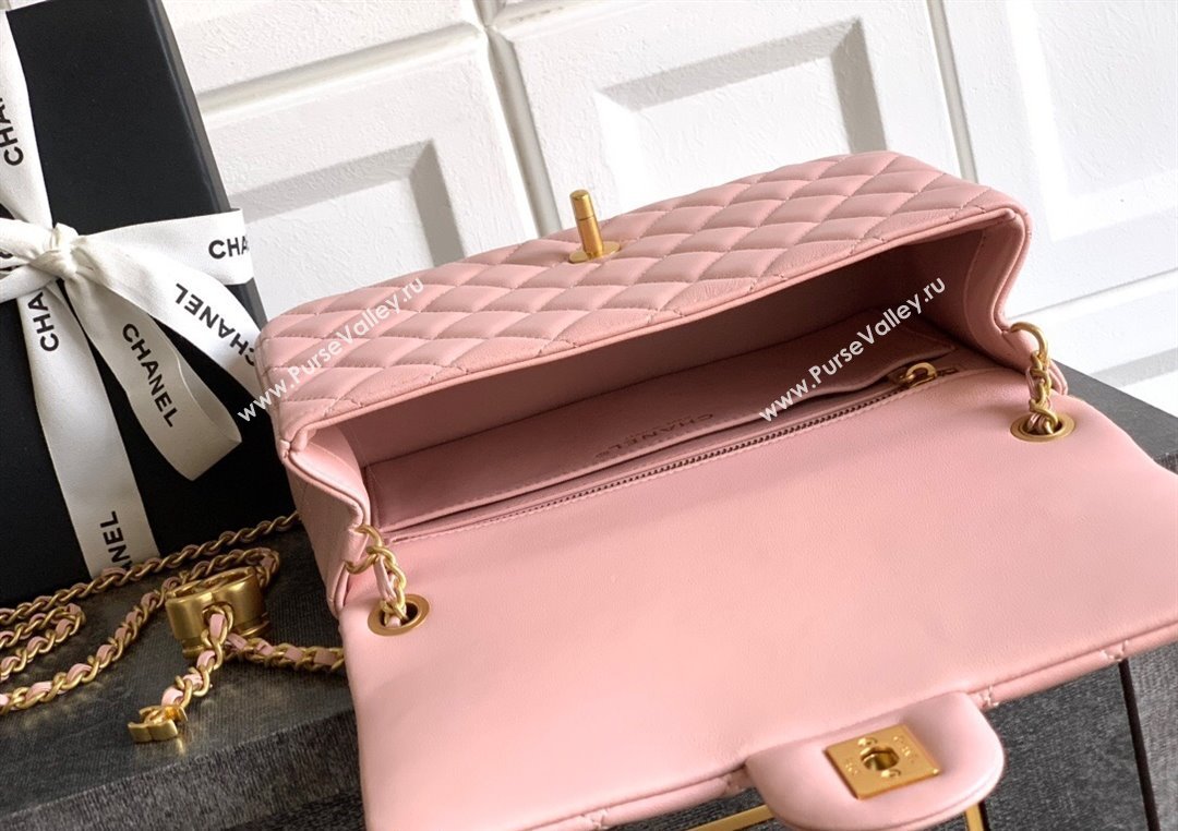 Chanel Shiny Lambskin Leather Flap Bag with CC Chain AS5756 Light Pink 2025 (yezi-2508110096)