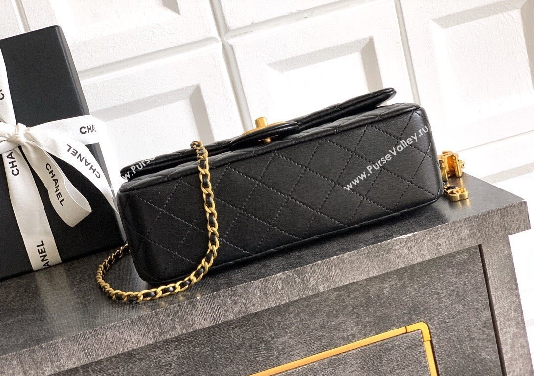 Chanel Shiny Lambskin Leather Flap Bag with CC Chain AS5756 Black 2025 (yezi-2508110097)