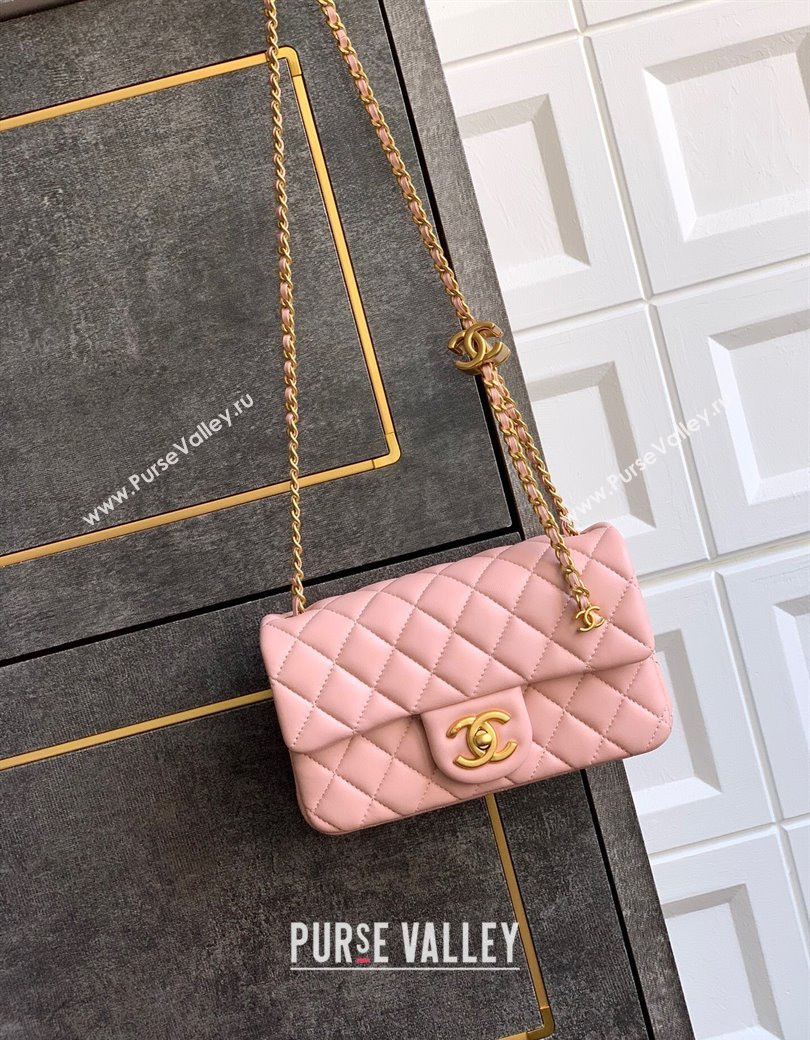 Chanel Shiny Lambskin Mini Flap Bag with CC Chain AS5759 Light Pink 2025 (yezi-2508110099)