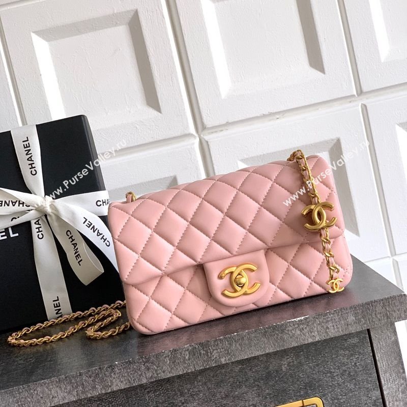 Chanel Shiny Lambskin Mini Flap Bag with CC Chain AS5759 Light Pink 2025 (yezi-2508110099)