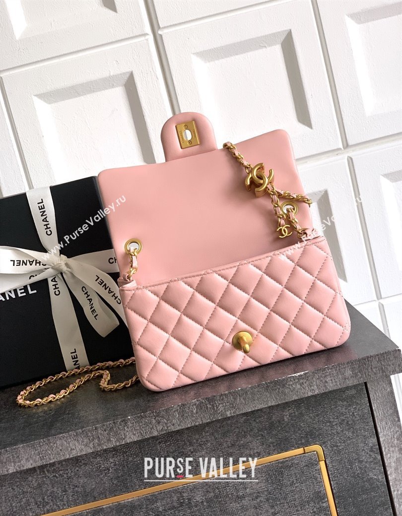 Chanel Shiny Lambskin Mini Flap Bag with CC Chain AS5759 Light Pink 2025 (yezi-2508110099)