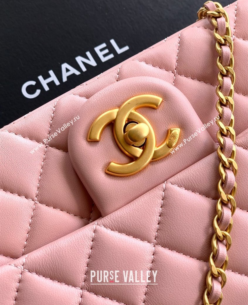 Chanel Shiny Lambskin Mini Flap Bag with CC Chain AS5759 Light Pink 2025 (yezi-2508110099)
