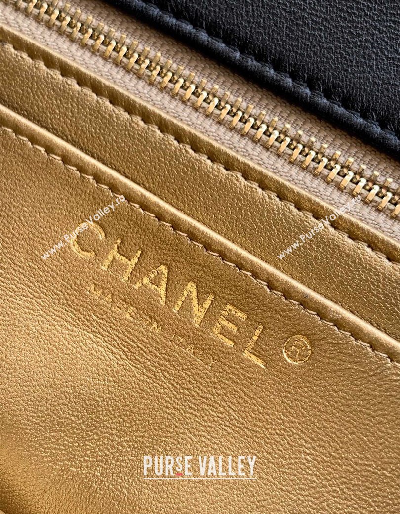 Chanel Shiny Lambskin Mini Flap Bag with CC Chain AS5759 Black 2025 (yezi-250811100)