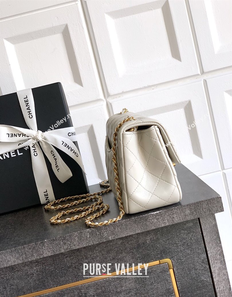 Chanel Shiny Lambskin Mini Square Flap Bag with CC Chain AS5758 Light Grey 2025 (yezi-250811101)