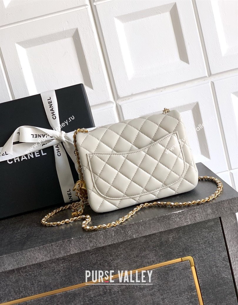 Chanel Shiny Lambskin Mini Square Flap Bag with CC Chain AS5758 Light Grey 2025 (yezi-250811101)