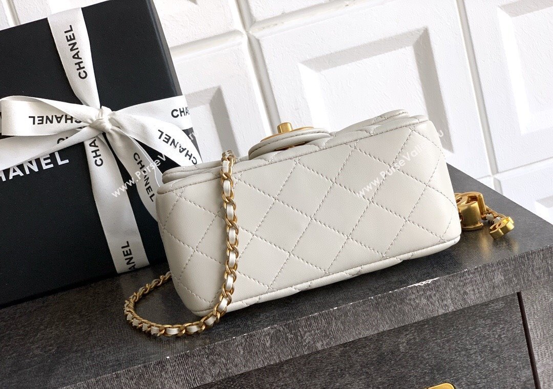 Chanel Shiny Lambskin Mini Square Flap Bag with CC Chain AS5758 Light Grey 2025 (yezi-250811101)