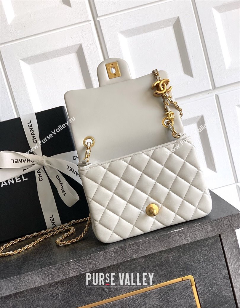Chanel Shiny Lambskin Mini Square Flap Bag with CC Chain AS5758 Light Grey 2025 (yezi-250811101)