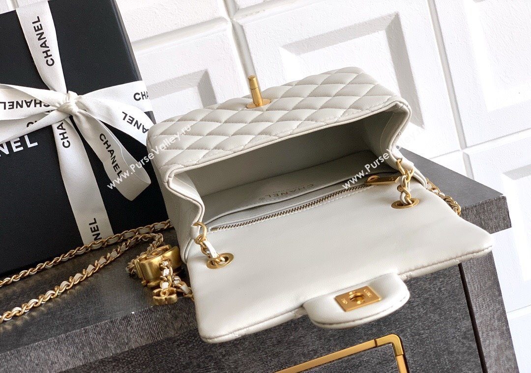 Chanel Shiny Lambskin Mini Square Flap Bag with CC Chain AS5758 Light Grey 2025 (yezi-250811101)