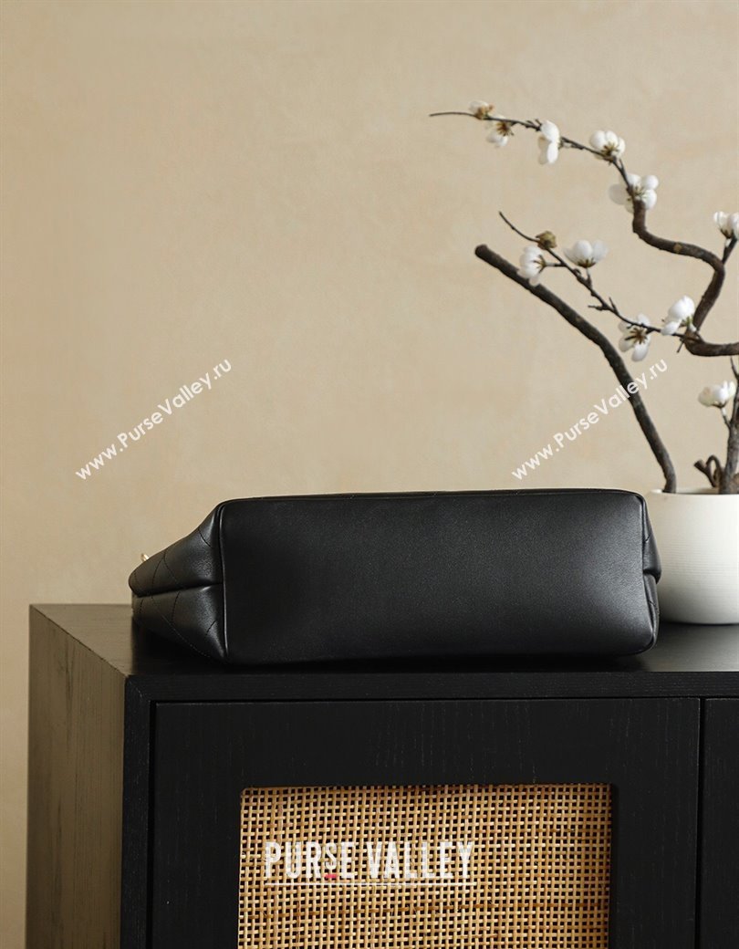 Chanel Quilted Calfskin Hobo Shopping Bag Black 2025/26C CH081201 (yezi-250812002)