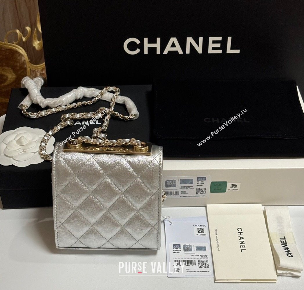 Chanel Lambskin Clutch with Chain and Band Silver 2025 A81632 (yezi-250812031)