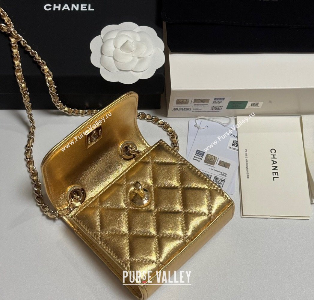 Chanel Lambskin Clutch with Chain and Band Gold-Tone 2025 A81632 (yezi-250812032)