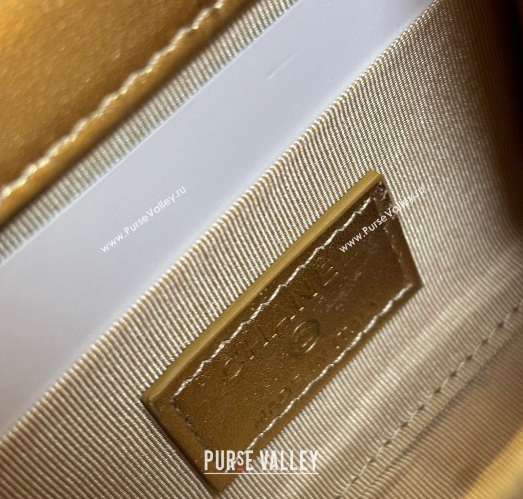 Chanel Lambskin Clutch with Chain and Band Gold-Tone 2025 A81632 (yezi-250812032)