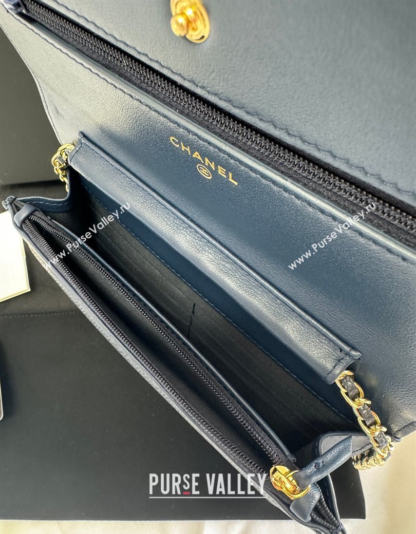 Chanel Grained Shiny Calfskin Wallet On Chain WOC with Maxi CC Blue 2025 AP6809 (yezi-250812043)
