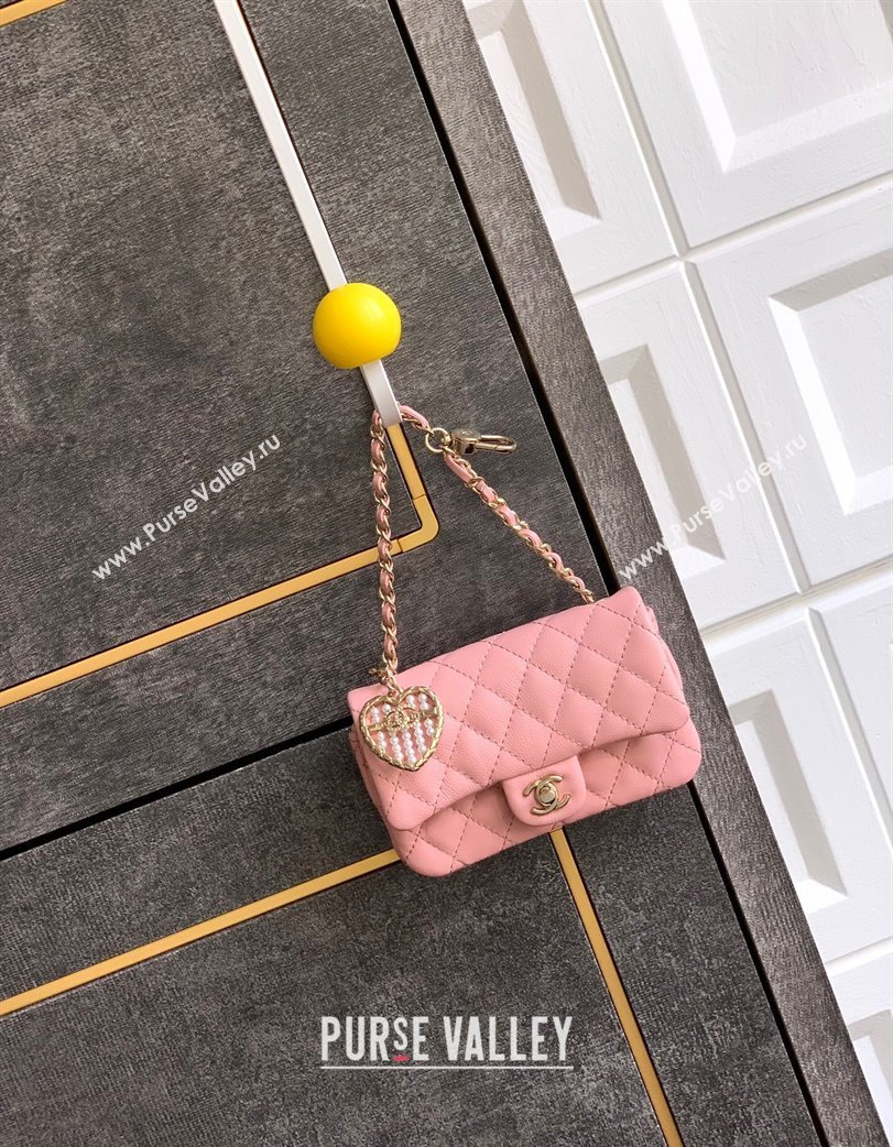 Chanel Lambskin Classic Mini Bag with hook and Heart Charm Light Pink 2025 AP4760 (yezi-250812051)
