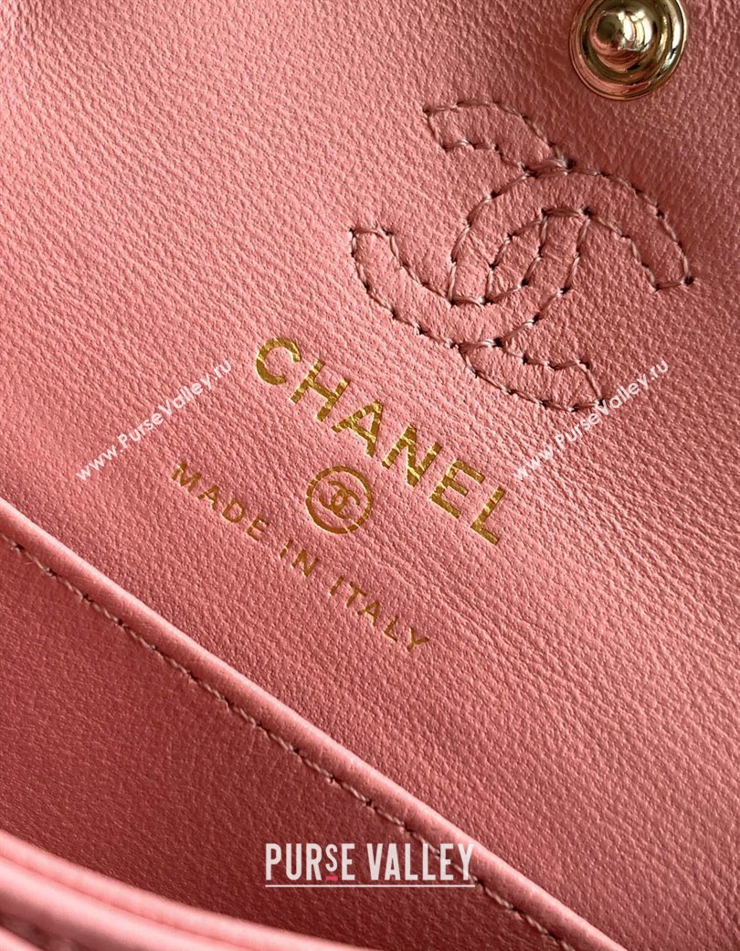 Chanel Lambskin Classic Mini Bag with hook and Heart Charm Light Pink 2025 AP4760 (yezi-250812051)