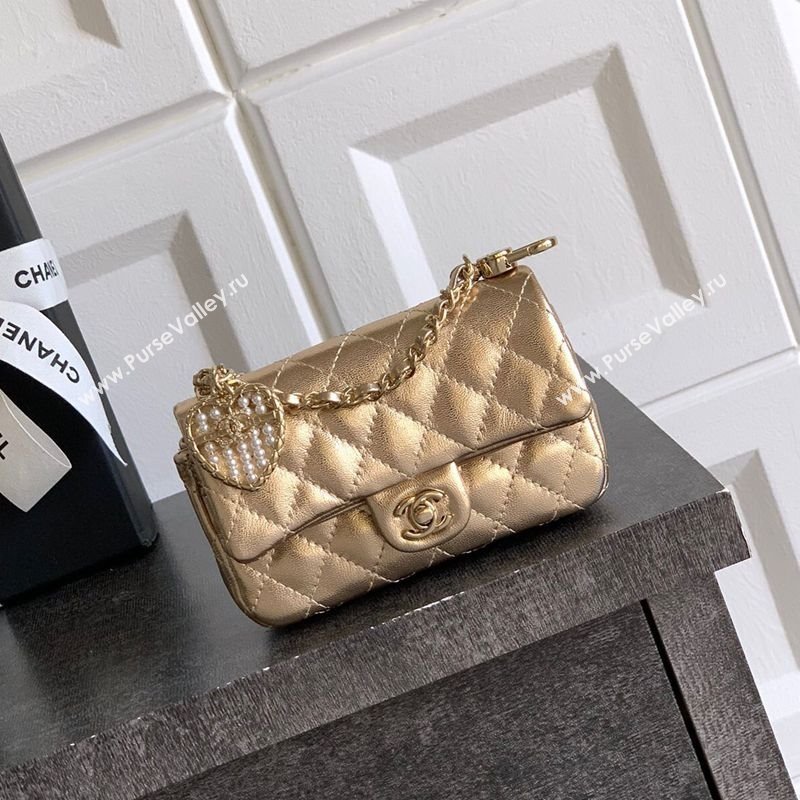 Chanel Lambskin Classic Mini Bag with hook and Heart Charm Gold 2025 AP4760 (yezi-250812052)