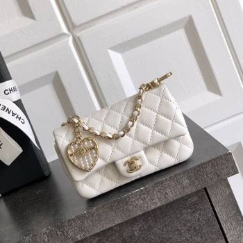Chanel Lambskin Classic Mini Bag with hook and Heart Charm White 2025 AP4760 (yezi-250812053)
