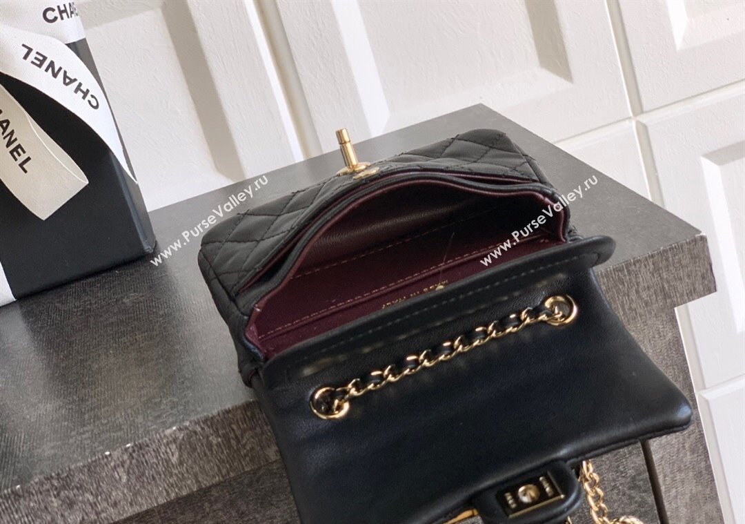 Chanel Lambskin Classic Mini Bag with hook and Heart Charm Black 2025 AP4760 (yezi-250812054)