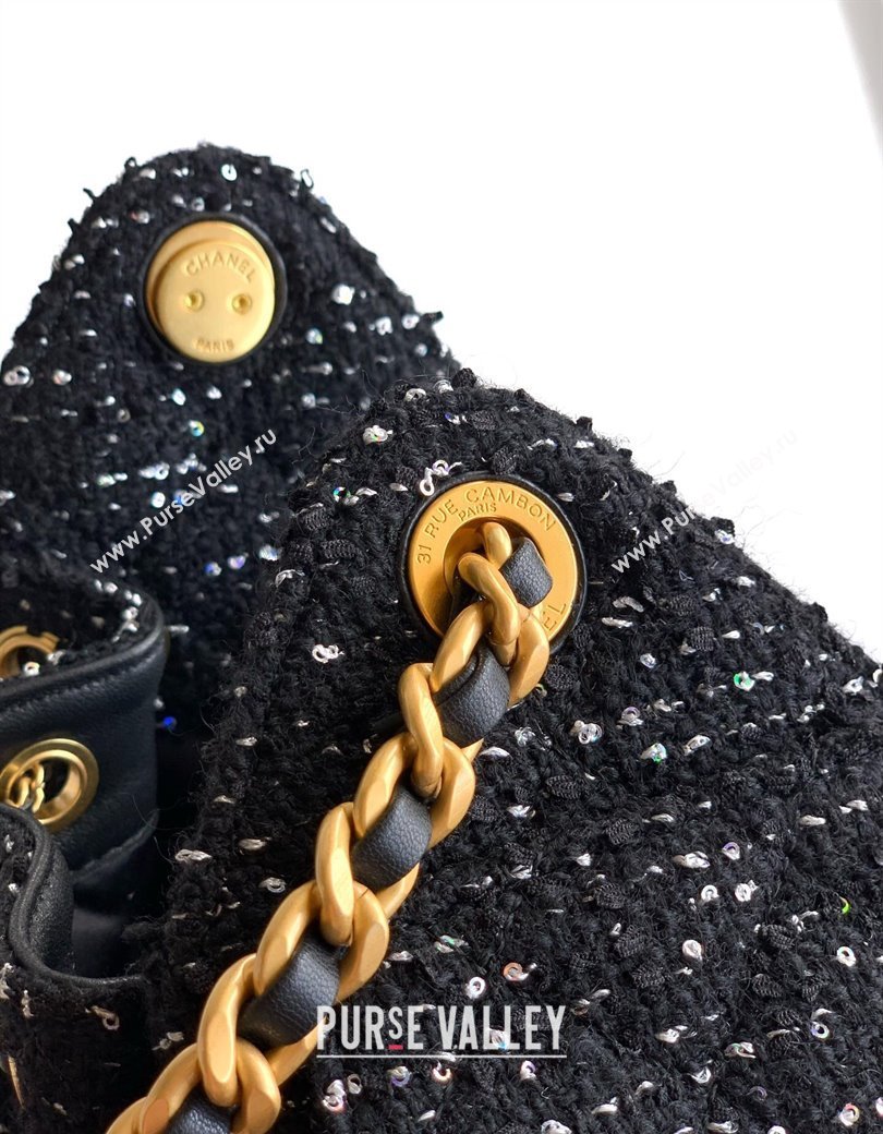 Chanel 25 Mini Hobo Handbag in Tweed Black 2025 AS5631 (yezi-250812063)