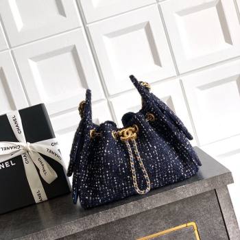 Chanel 25 Mini Hobo Handbag in Tweed Blue 2025 AS5631 (yezi-250812065)