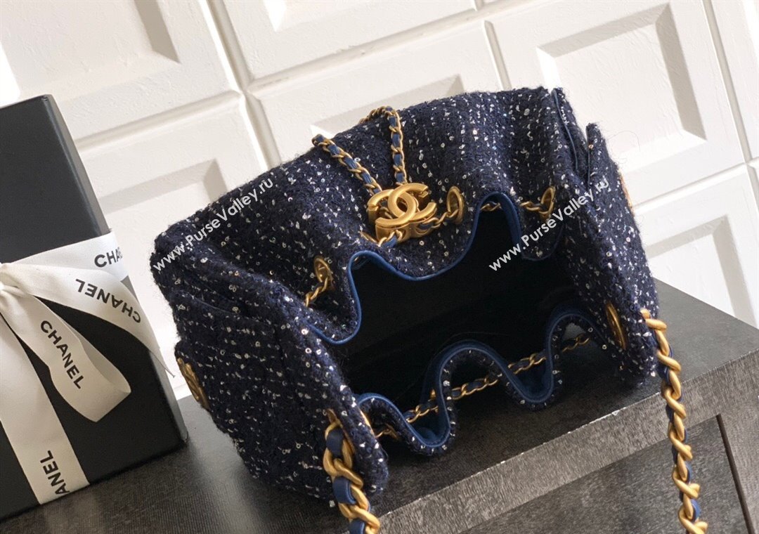 Chanel 25 Mini Hobo Handbag in Tweed Blue 2025 AS5631 (yezi-250812065)