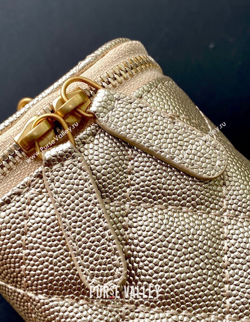 Chanel Grainy Calfskin Small Vanity with CC Chain Gold 2025 AP3941 (yezi-250812101)